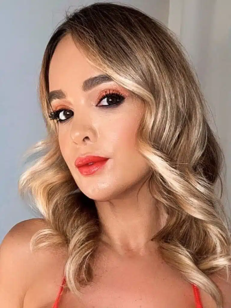 Virginie Gervais Biography: Wiki, Age, Career, Height, Weight, Boyfriend, Net Worth & More