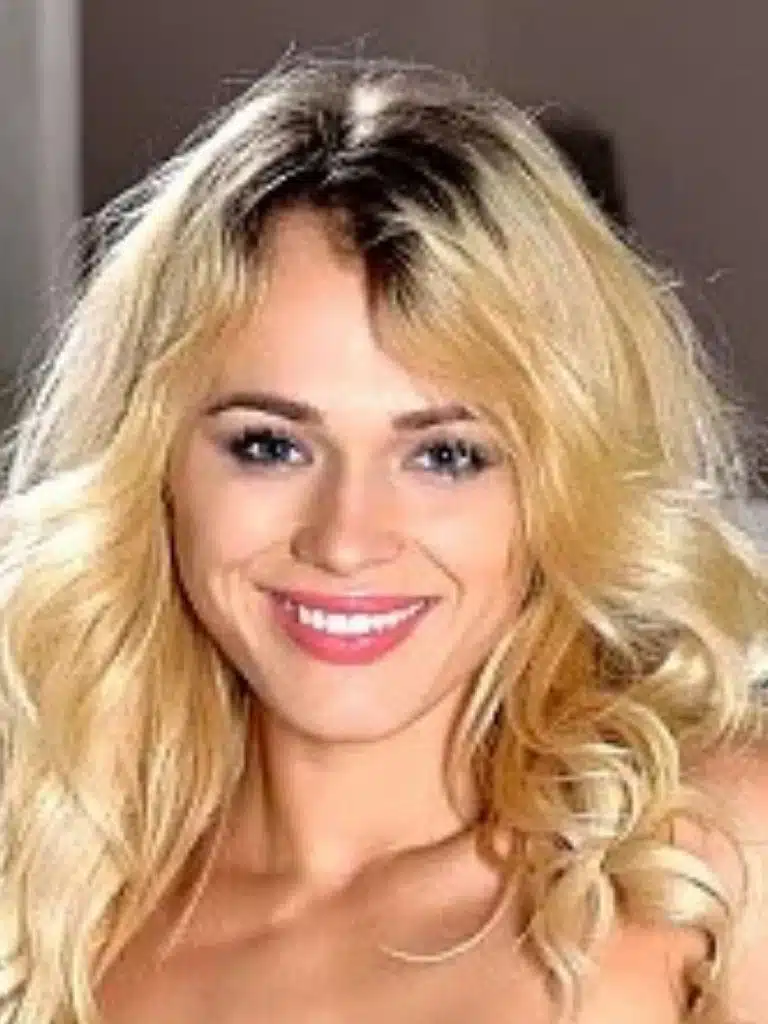 Yaryna Blonde Biography: Wiki, Age, Career, Height, Weight, Boyfriend, Net Worth & More
