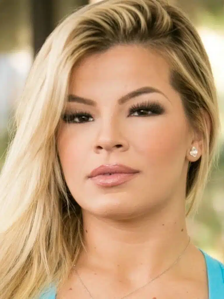 Adriana Sephora Biography: Wiki, Age, Career, Height, Weight, Boyfriend, Net Worth & More