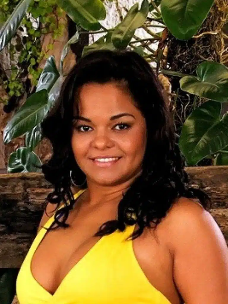 Agatha Moreno Biography: Wiki, Age, Career, Height, Weight, Boyfriend, Net Worth & More