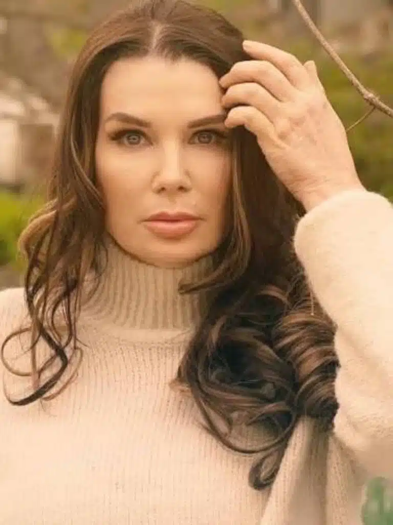 Alina Thompson Wikipedia Biography: Wiki, Age, Career, Height, Weight, Boyfriend, Net Worth & More