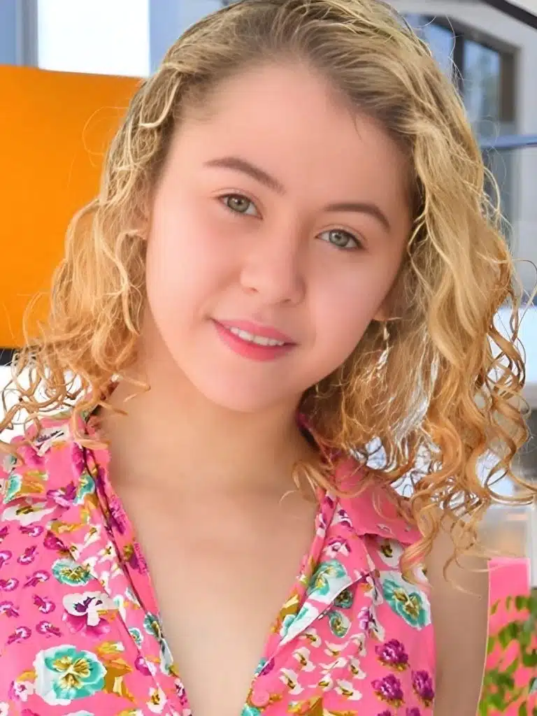 Allie Addison Biography: Wiki, Age, Career, Height, Weight, Boyfriend, Net Worth & More