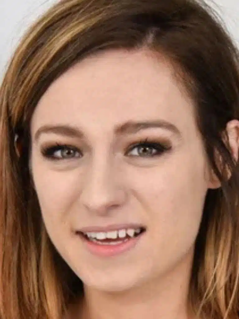 Avery Moon Biography: Wiki, Age, Career, Height, Weight, Boyfriend, Net Worth & More