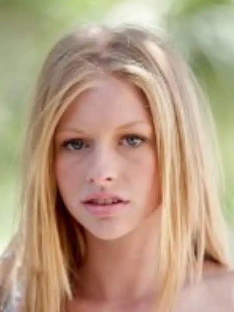 Avril Hall Biography: Wiki, Age, Career, Height, Weight, Boyfriend, Net Worth & More