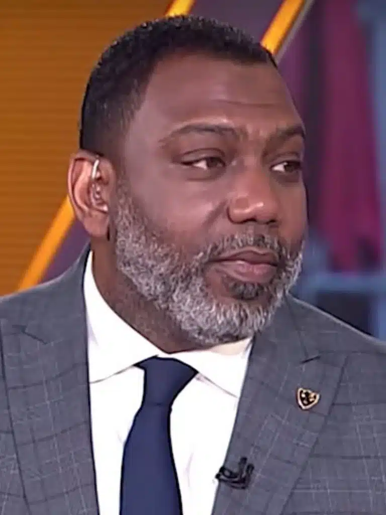 Basil Smikle Wikipedia Biography: Wiki, Age, Career, Height, Weight, Boyfriend, Net Worth & More