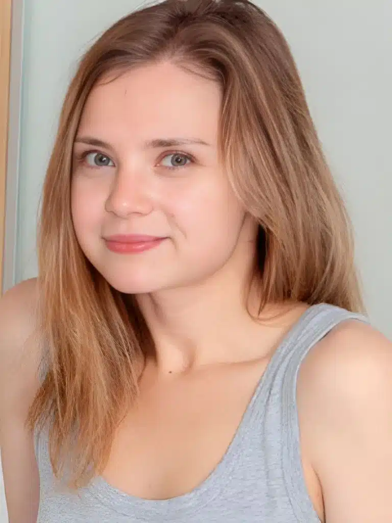 Bella Gray Biography: Wiki, Age, Career, Height, Weight, Boyfriend, Net Worth & More