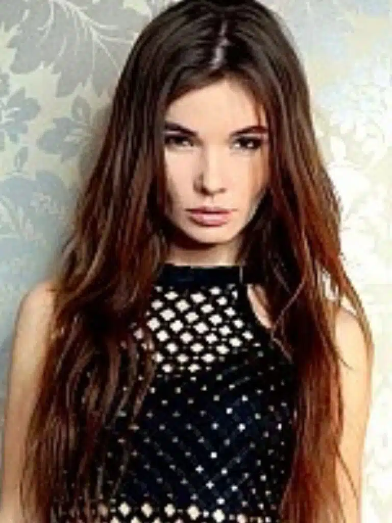 Britt Gurino Biography: Wiki, Age, Career, Height, Weight, Boyfriend, Net Worth & More