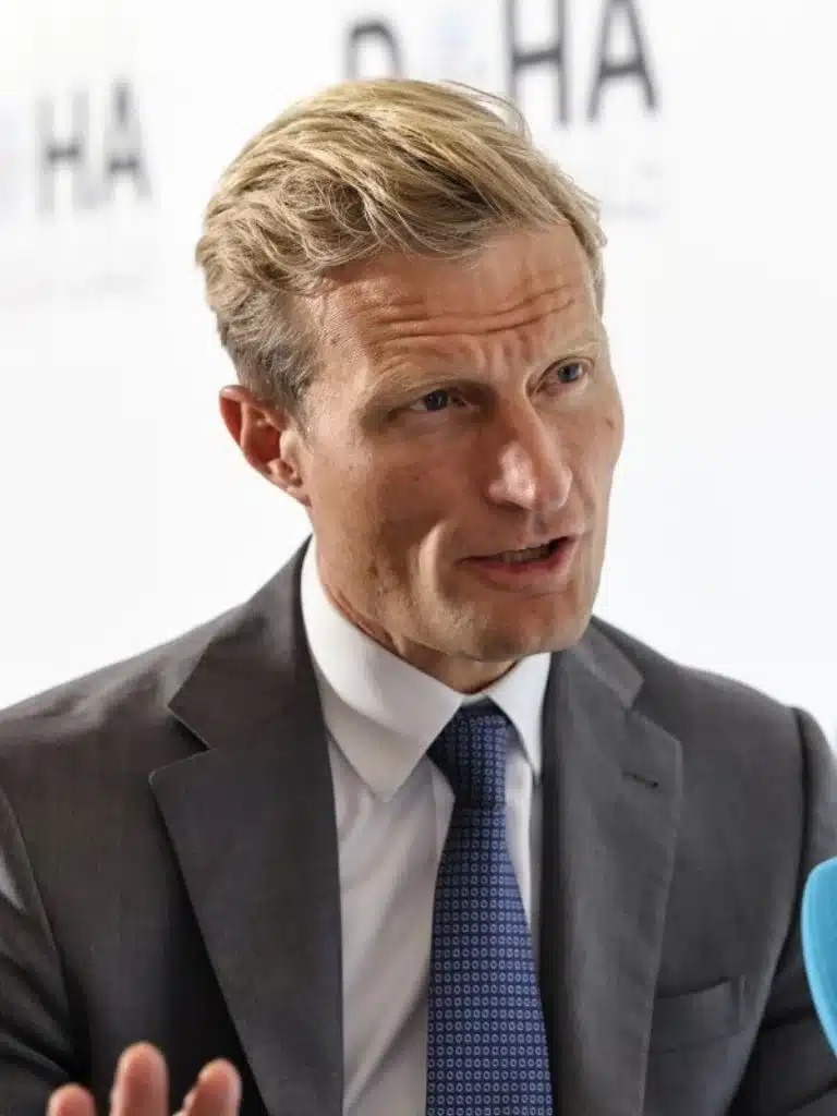Carl Skau Wikipedia Biography: Wiki, Age, Career, Height, Weight, Boyfriend, Net Worth & More