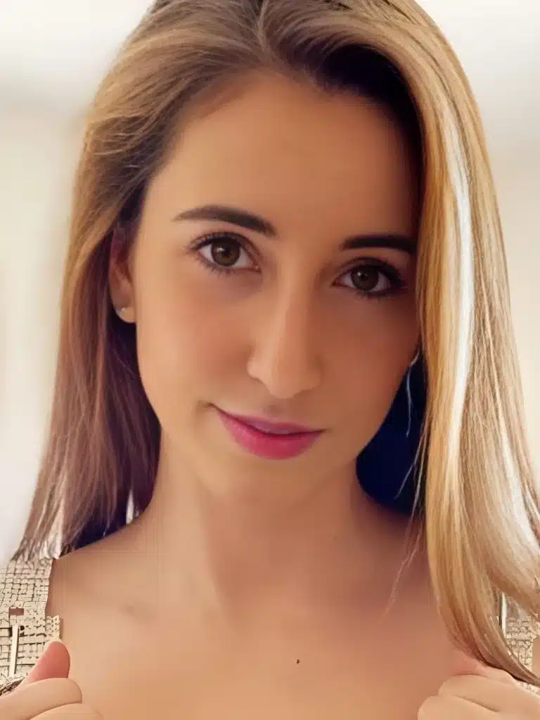 Christina Khalil Biography: Wiki, Age, Career, Height, Weight, Boyfriend, Net Worth & More