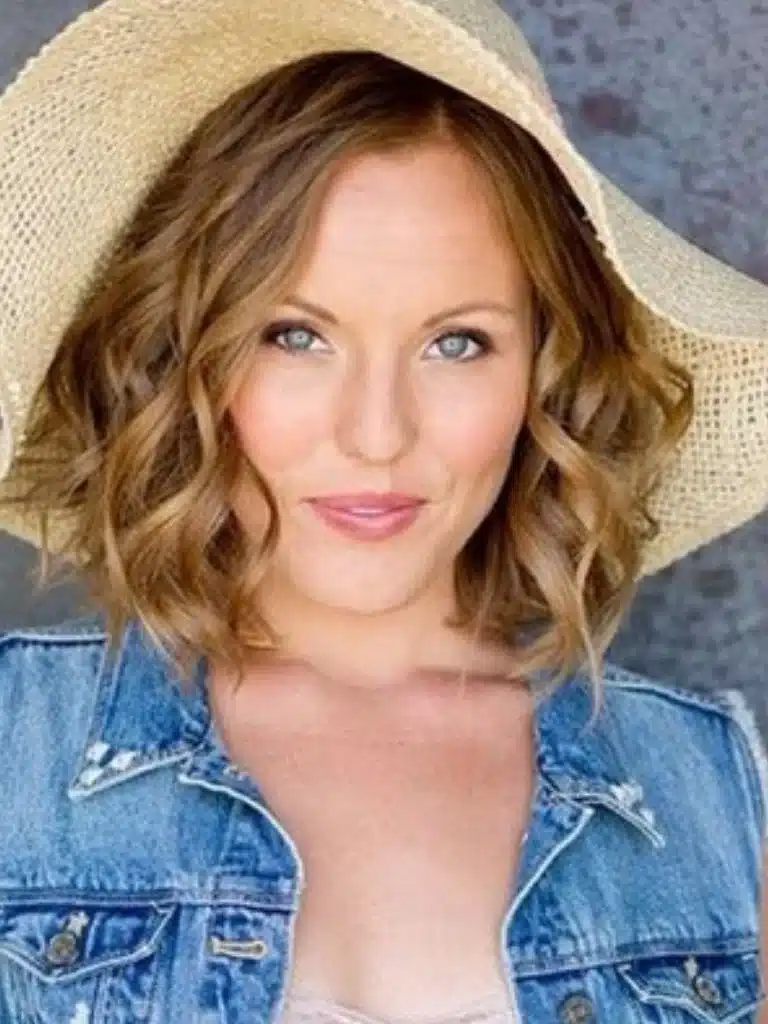 Christina Linehan Biography: Wiki, Age, Career, Height, Weight, Boyfriend, Net Worth & More