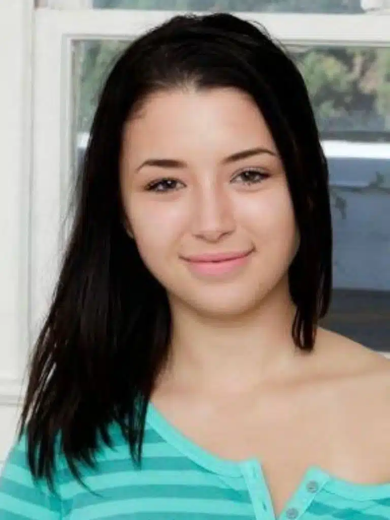 Daisy Summers Biography: Wiki, Age, Career, Height, Weight, Boyfriend, Net Worth & More