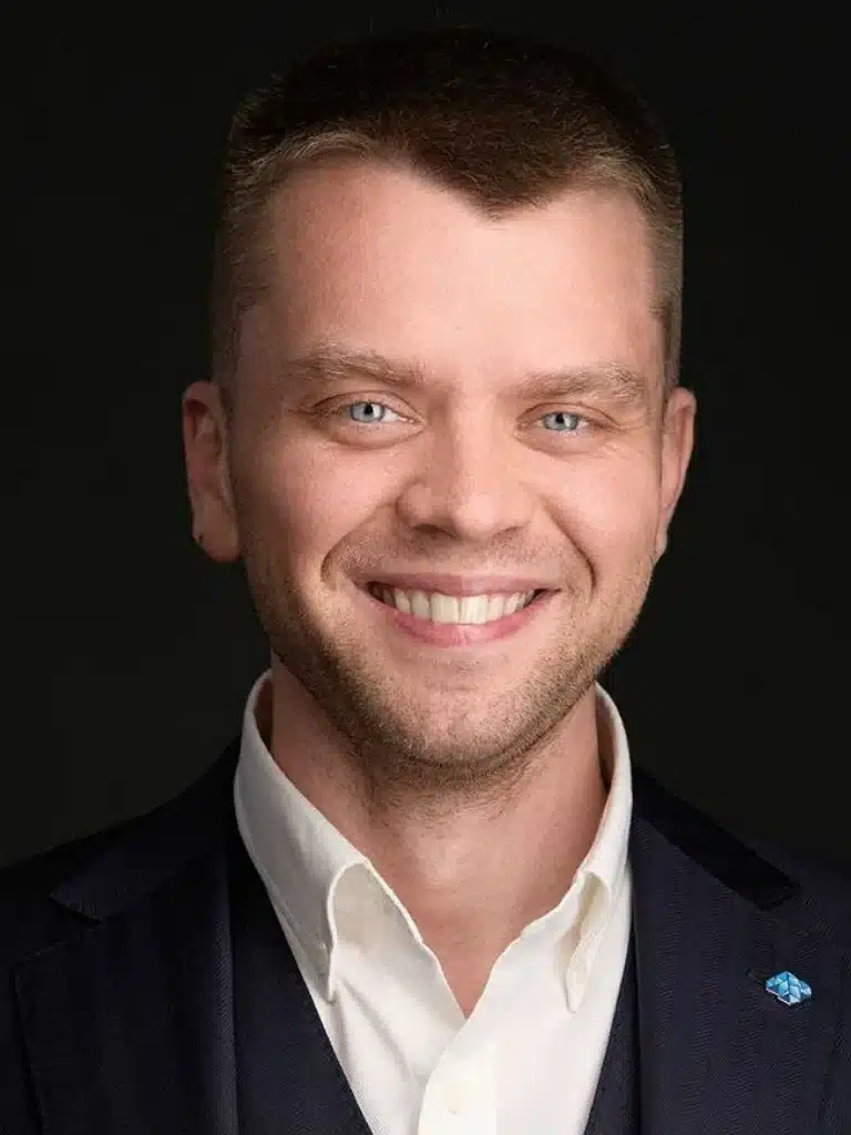 Dmitry Kozlov Biography: Wiki, Age, Career, Height, Weight, Boyfriend, Net Worth & More