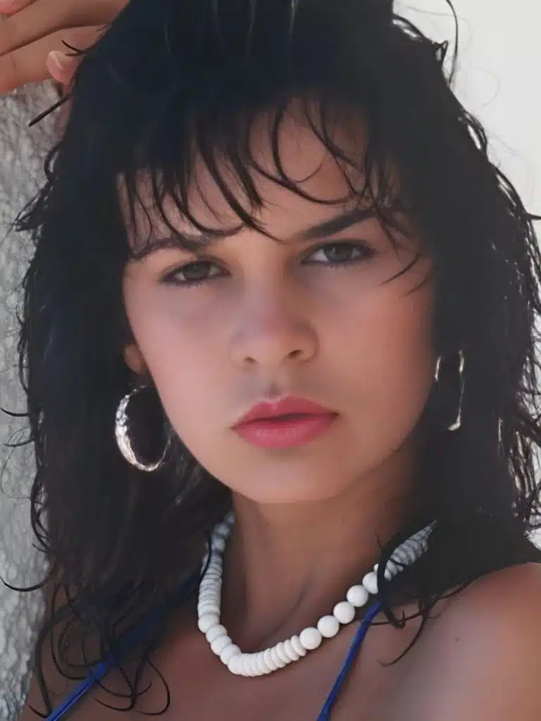 Donna Ewin Biography: Wiki, Age, Career, Height, Weight, Boyfriend, Net Worth & More