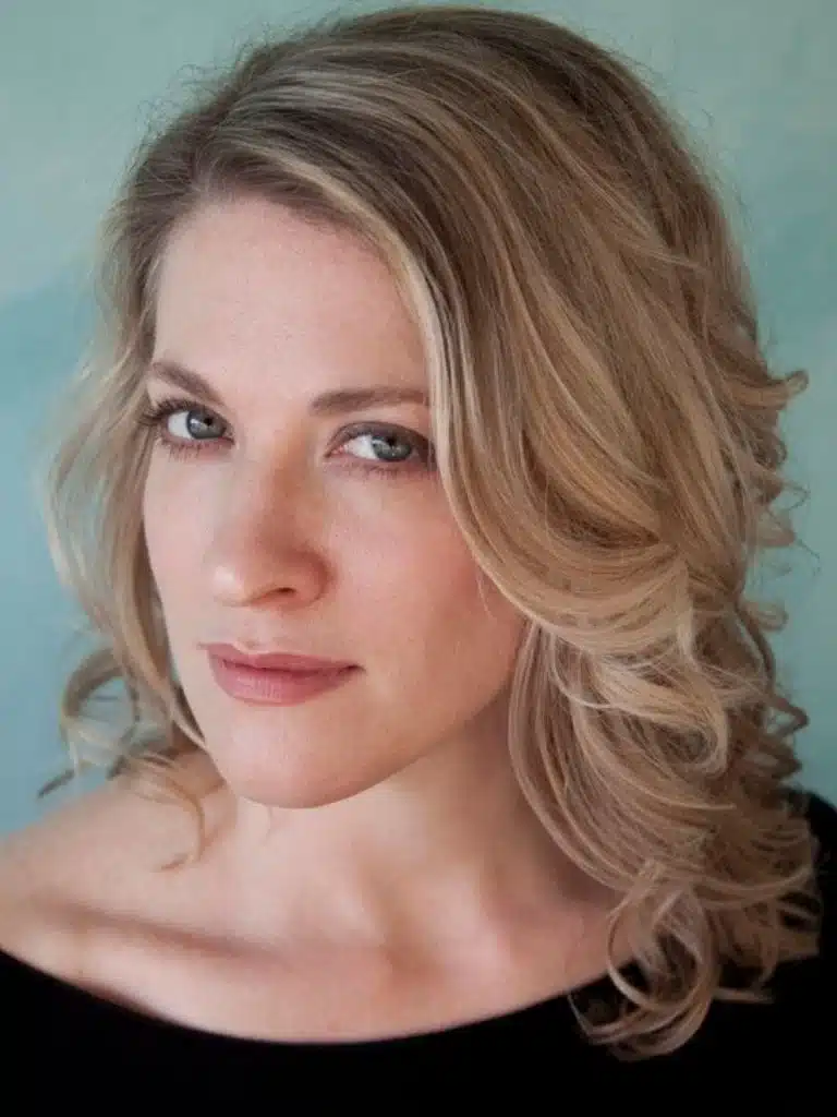 Emily Brady Biography: Wiki, Age, Career, Height, Weight, Boyfriend, Net Worth & More