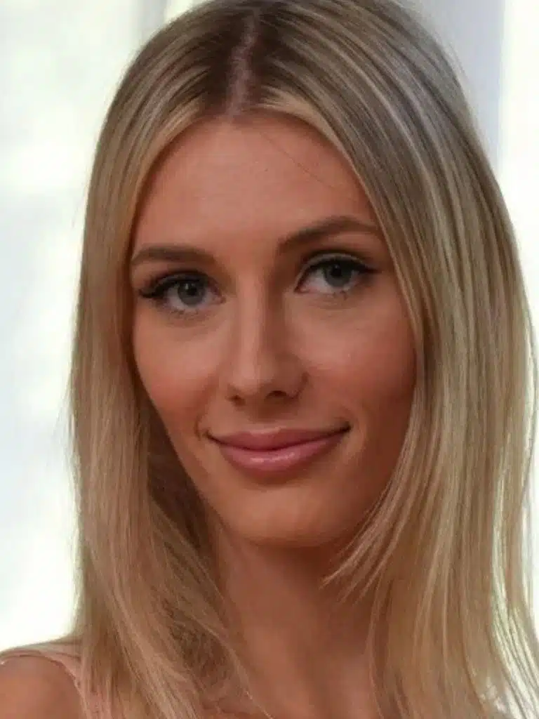Emily Jade Biography: Wiki, Age, Career, Height, Weight, Boyfriend, Net Worth & More
