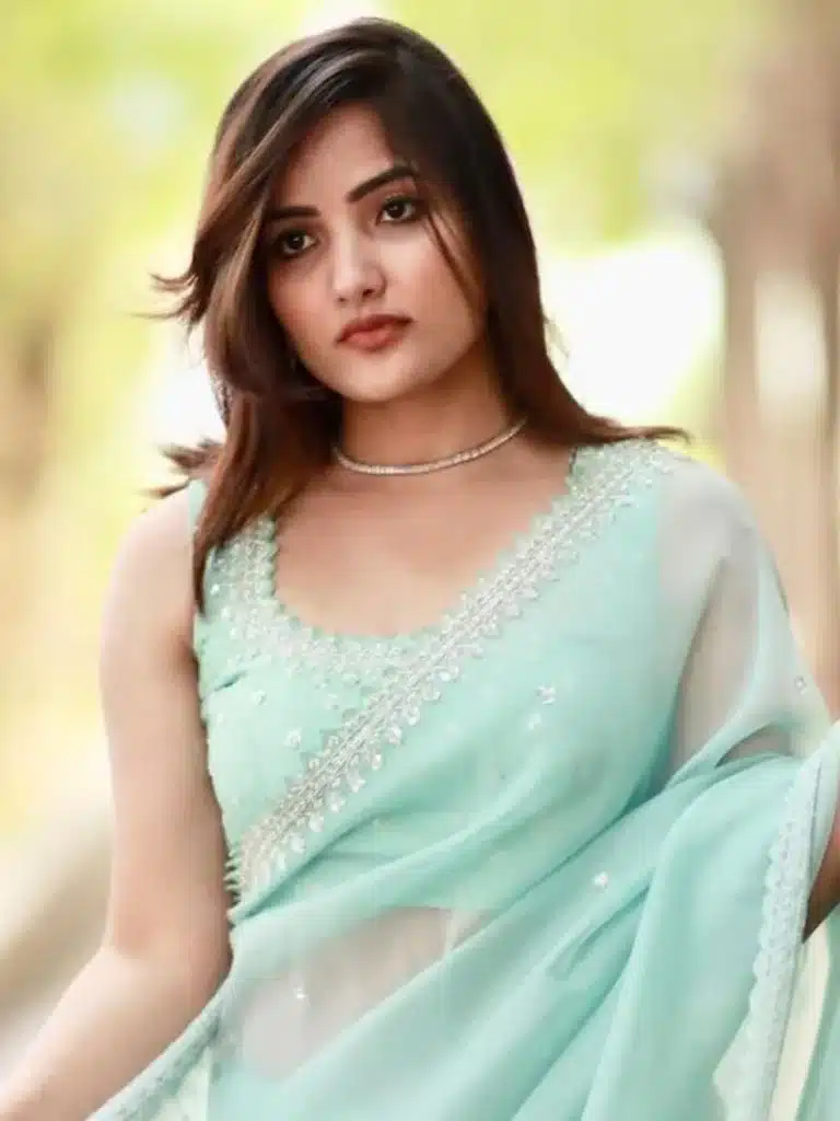Fame Siri Biography: Wiki, Age, Career, Height, Weight, Boyfriend, Net Worth & More