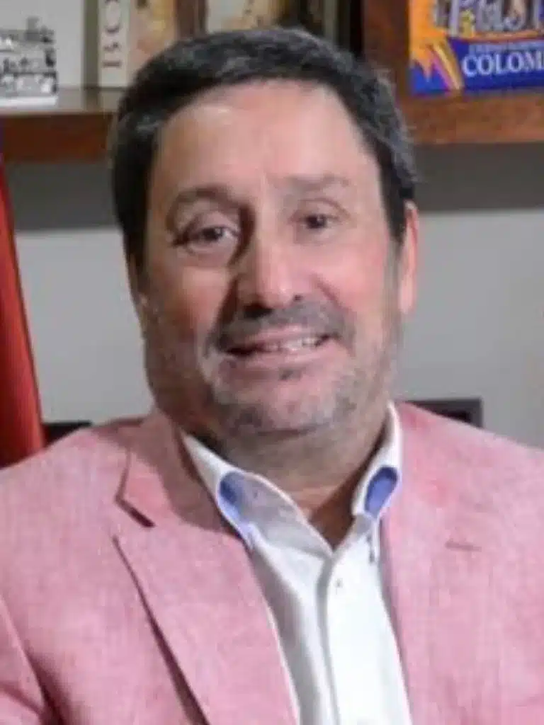 Francisco Santos Calderon Biography: Wiki, Age, Career, Height, Weight, Boyfriend, Net Worth & More