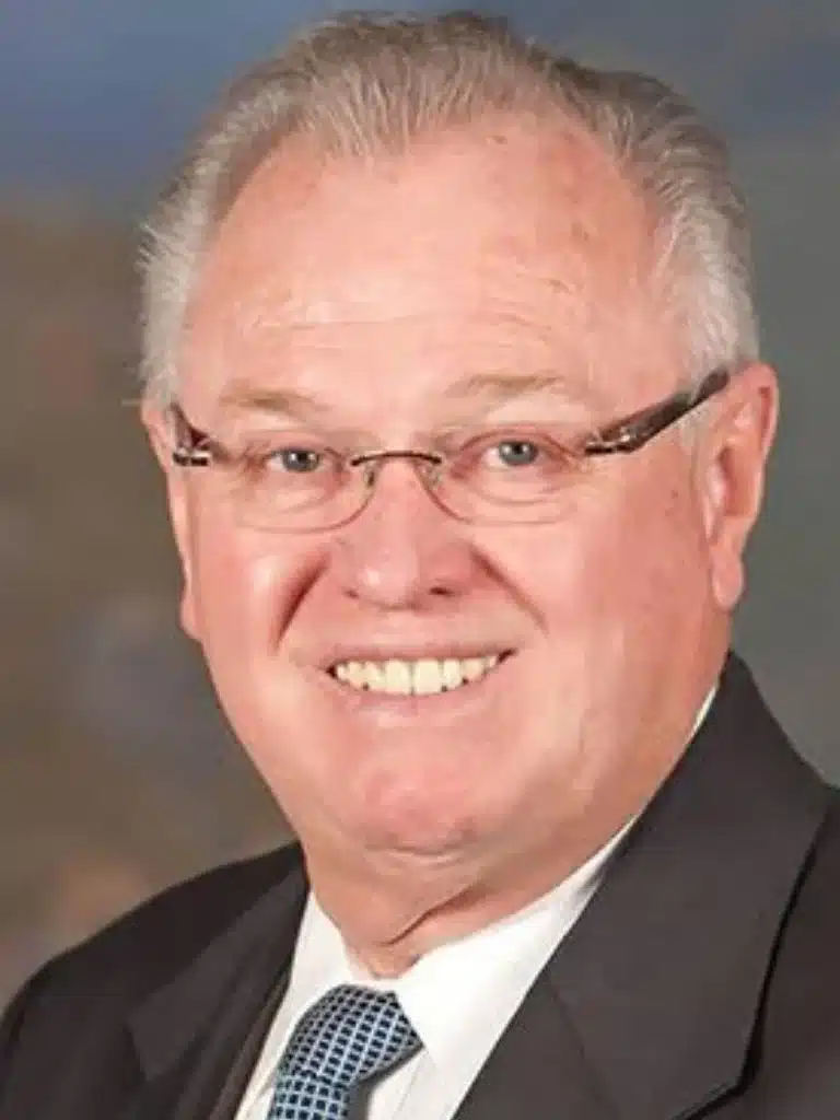 Jim Aitken Biography: Wiki, Age, Career, Height, Weight, Boyfriend, Net Worth & More