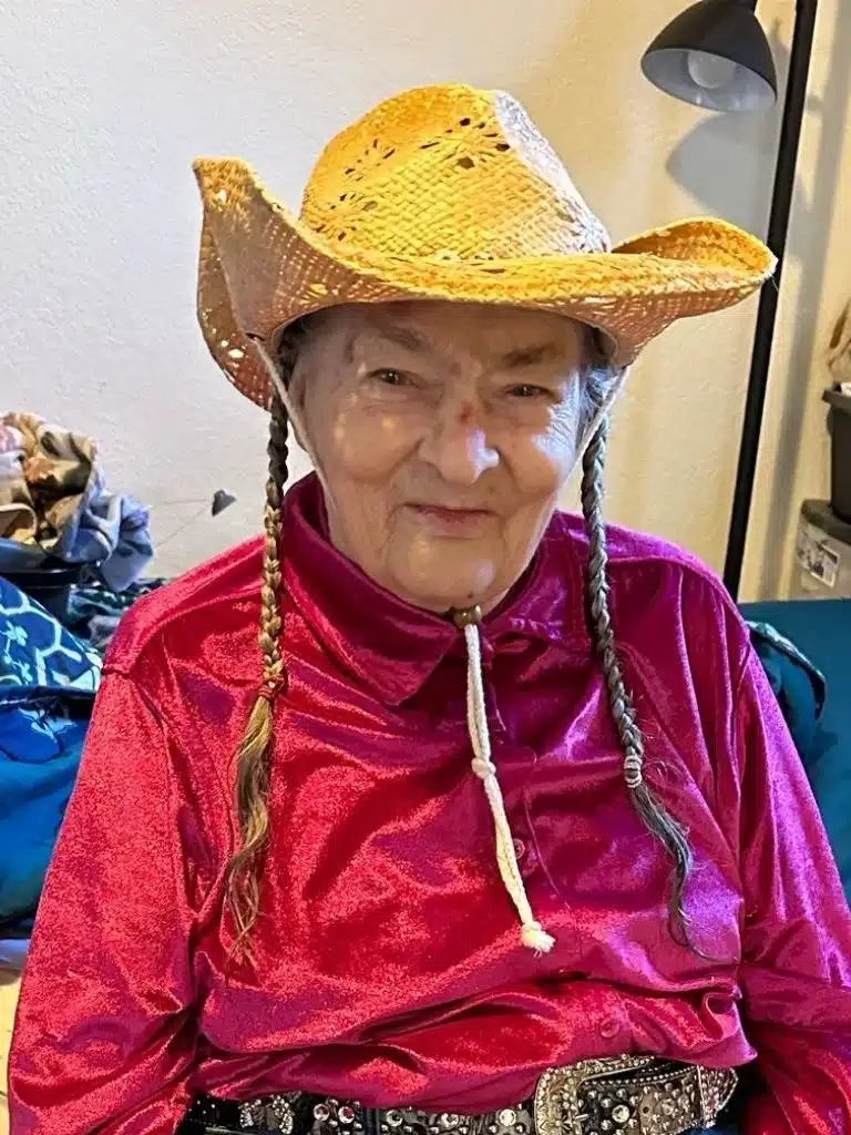 Joan Branson Wikipedia Biography: Wiki, Age, Career, Height, Weight, Boyfriend, Net Worth & More