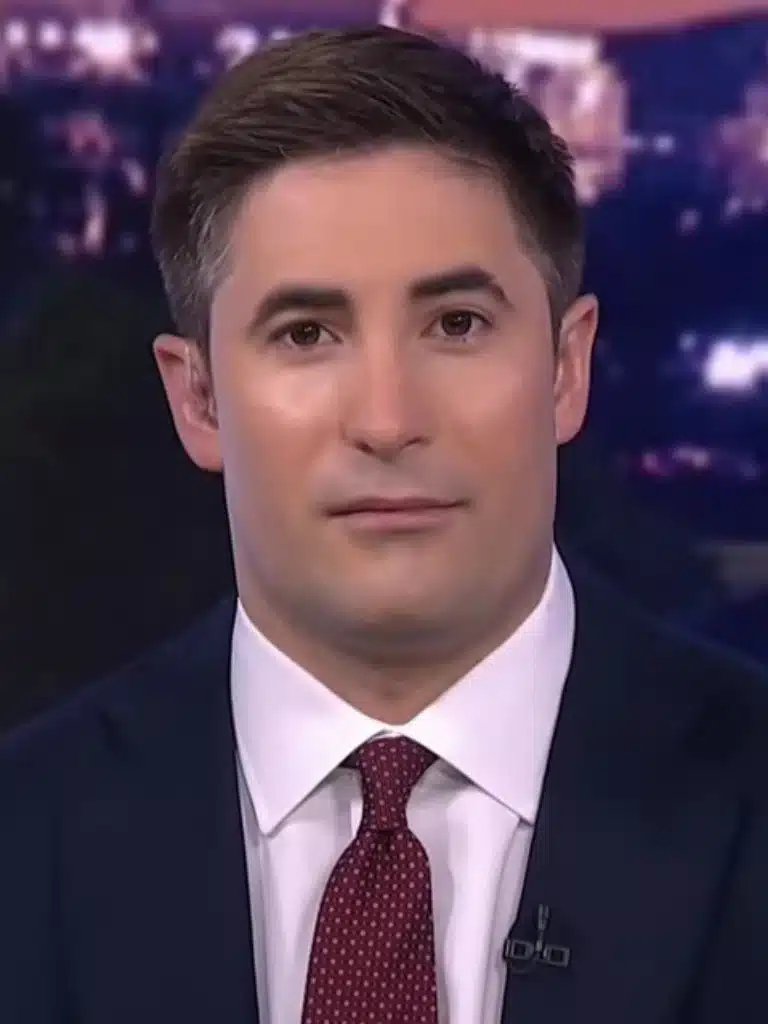 Jonathan Swan Wikipedia Biography: Wiki, Age, Career, Height, Weight, Boyfriend, Net Worth & More