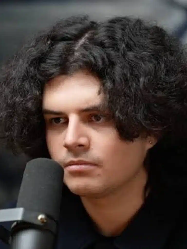Julian Dorey Wikipedia Biography: Wiki, Age, Career, Height, Weight, Boyfriend, Net Worth & More