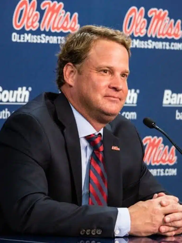 Lane Kiffin Wikipedia Biography: Wiki, Age, Career, Height, Weight, Boyfriend, Net Worth & More