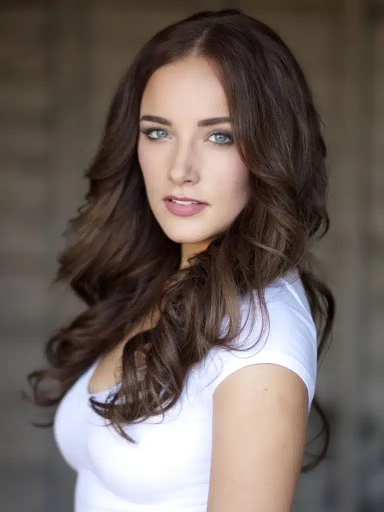 Lara Sebastian Biography: Wiki, Age, Career, Height, Weight, Boyfriend, Net Worth & More