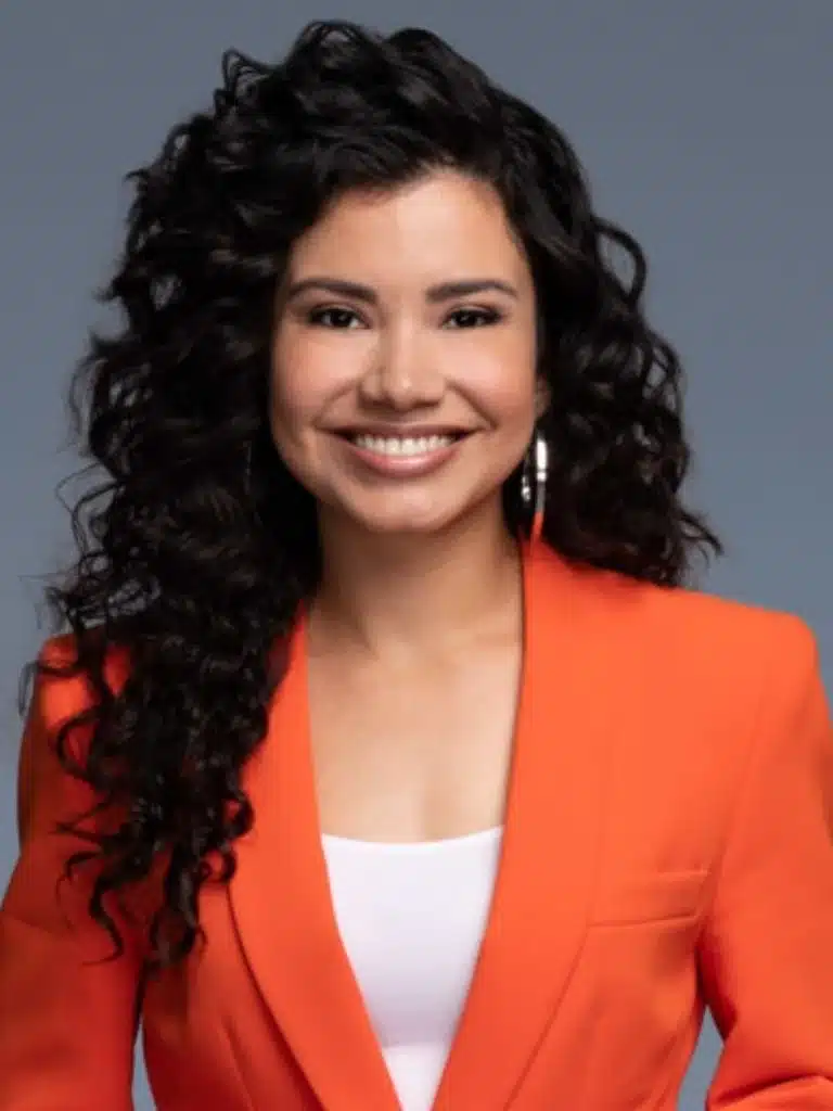 Laura Barron Lopez Wikipedia Biography: Wiki, Age, Career, Height, Weight, Boyfriend, Net Worth & More