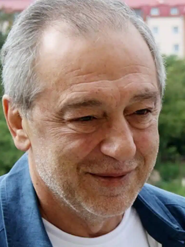 Levon Hayrapetyan Biography: Wiki, Age, Career, Height, Weight, Boyfriend, Net Worth & More