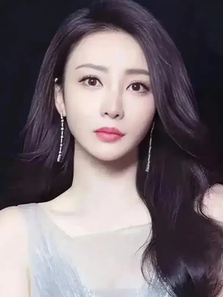 Liu Yan Biography: Wiki, Age, Career, Height, Weight, Boyfriend, Net Worth & More
