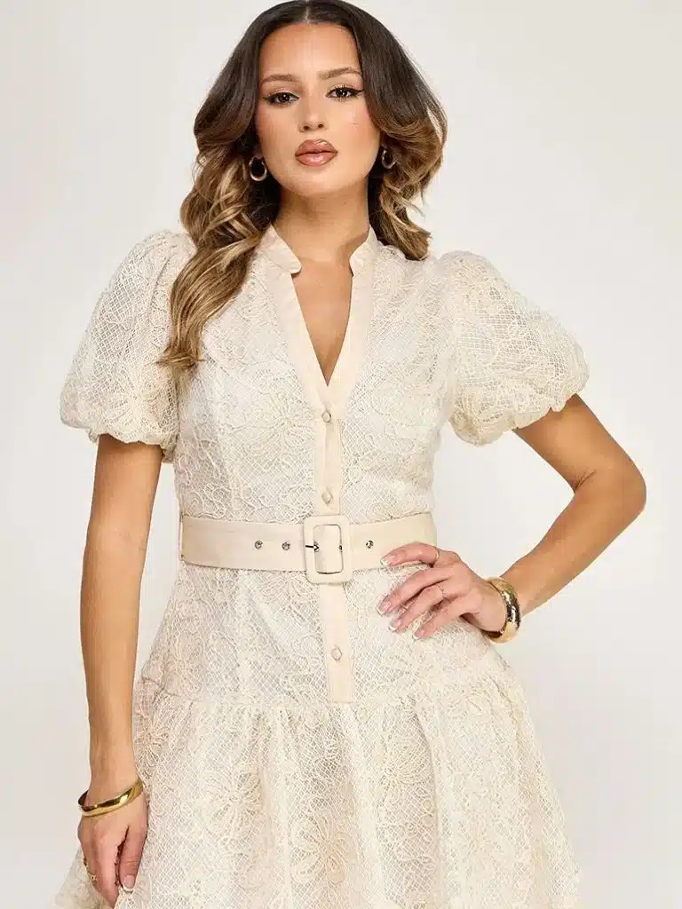 Lucia Lace Biography: Wiki, Age, Career, Height, Weight, Boyfriend, Net Worth & More