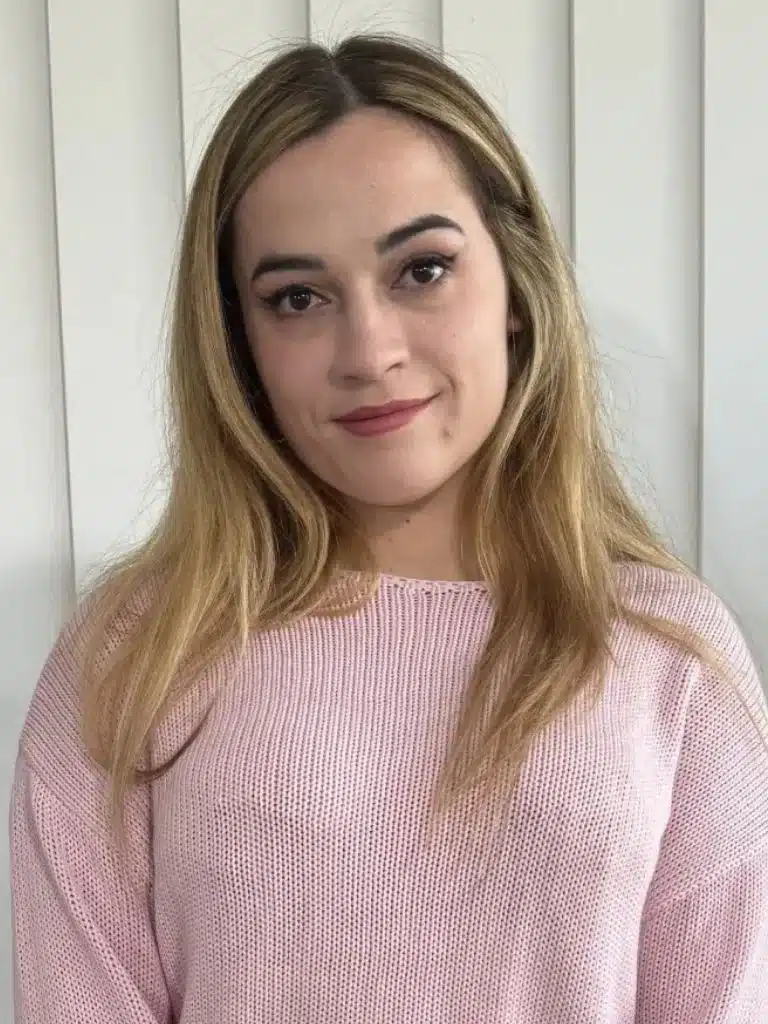 Marta Villalobos Biography: Wiki, Age, Career, Height, Weight, Boyfriend, Net Worth & More