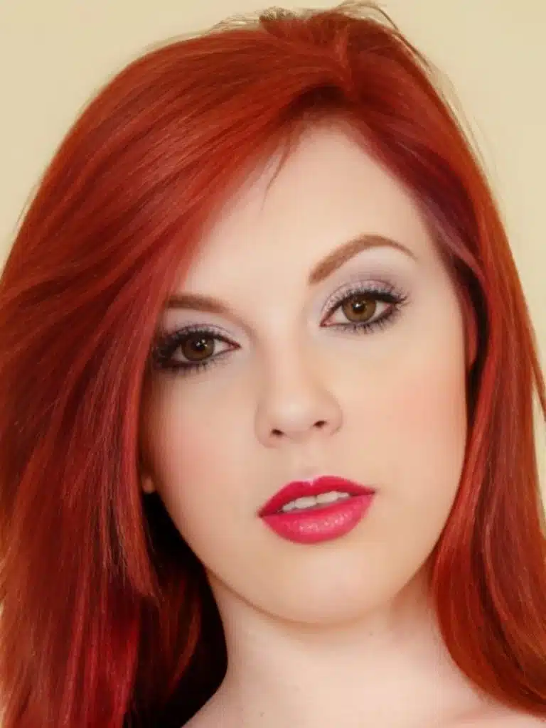 Mary Jane Mayhem Biography: Wiki, Age, Career, Height, Weight, Boyfriend, Net Worth & More