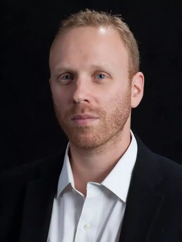 Max Blumenthal Wikipedia Biography: Wiki, Age, Career, Height, Weight, Boyfriend, Net Worth & More