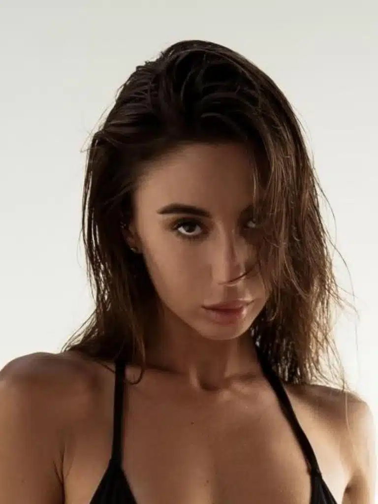 Nessiq Biography: Wiki, Age, Career, Height, Weight, Boyfriend, Net Worth & More