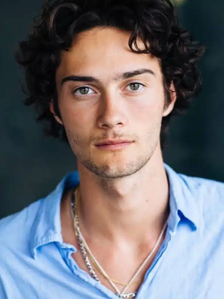 Oli Green Wikipedia Biography: Wiki, Age, Career, Height, Weight, Boyfriend, Net Worth & More