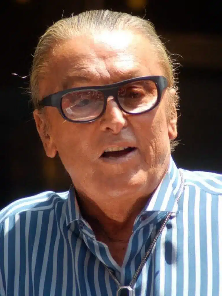 Robert Evans Biography: Wiki, Age, Career, Height, Weight, Boyfriend, Net Worth & More