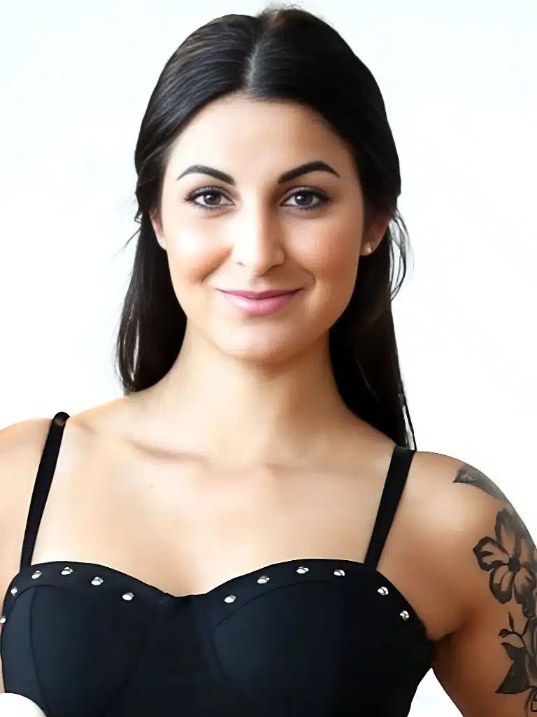 Stacy Sommers Biography: Wiki, Age, Career, Height, Weight, Boyfriend, Net Worth & More