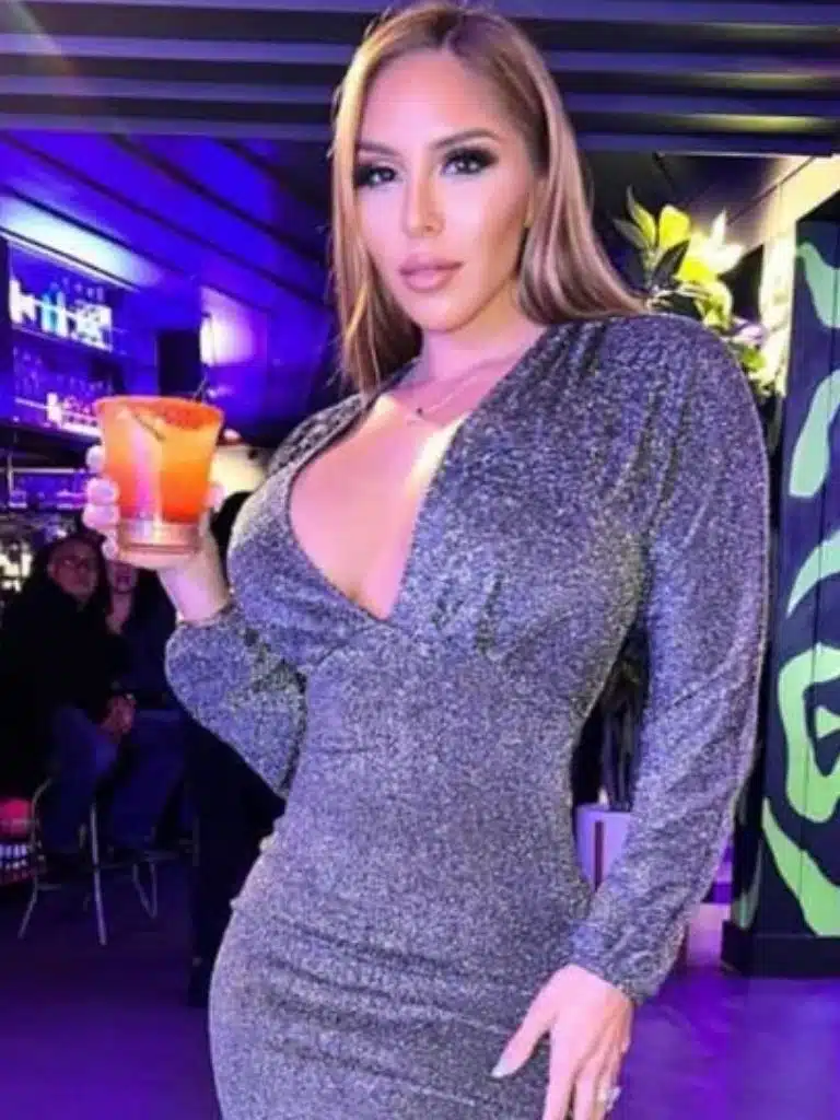 Theresa Erika Biography: Wiki, Age, Career, Height, Weight, Boyfriend, Net Worth & More