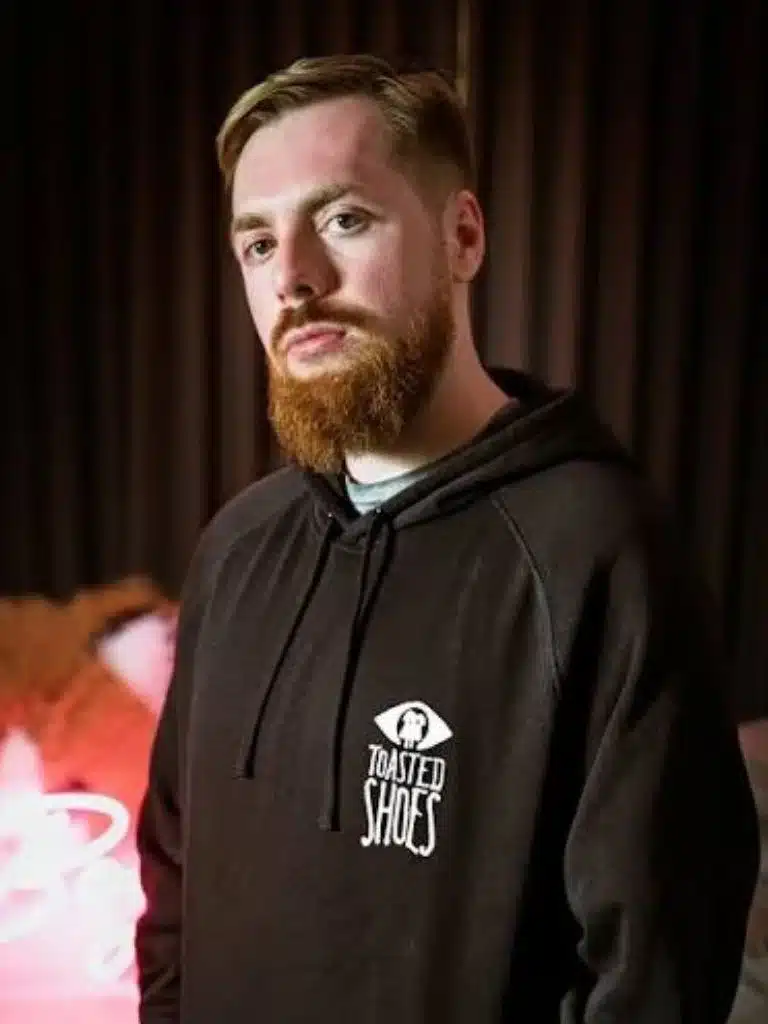 Toastedshoes Biography: Wiki, Age, Career, Height, Weight, Boyfriend, Net Worth & More