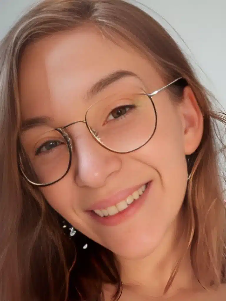 Vivid Whit Biography: Wiki, Age, Career, Height, Weight, Boyfriend, Net Worth & More