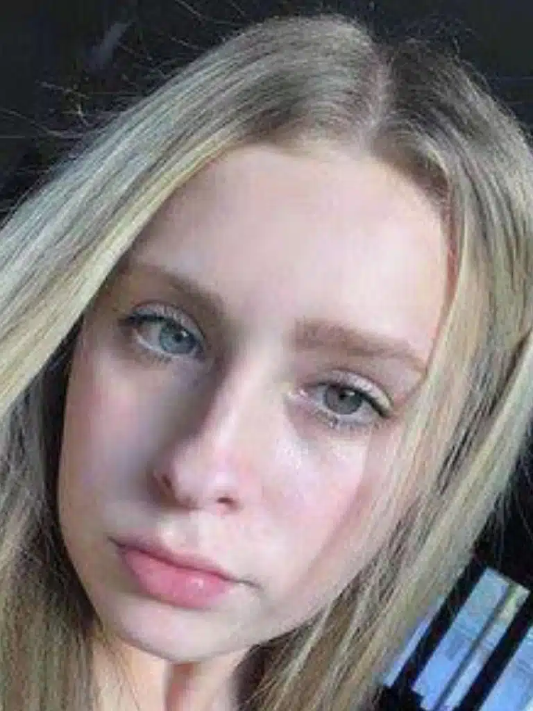 Zoe Hunter Biography: Wiki, Age, Career, Height, Weight, Boyfriend, Net Worth & More